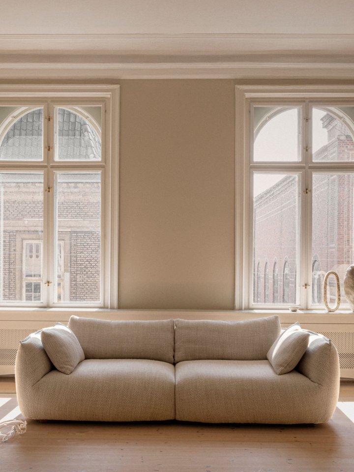 Ridge Sofa